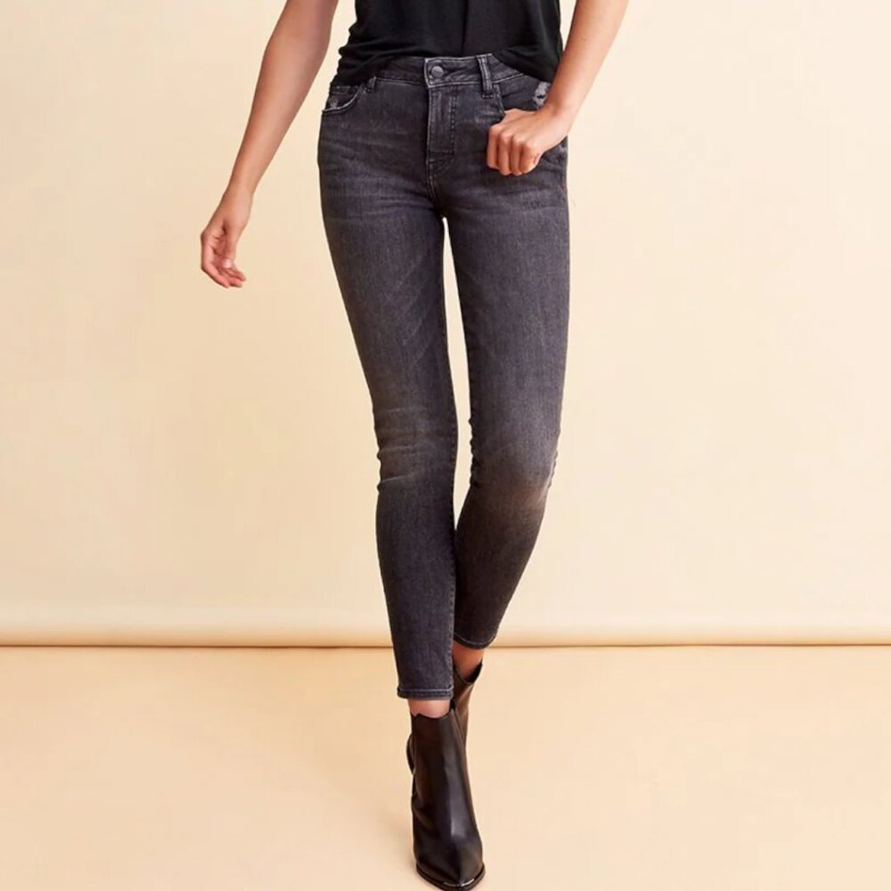 NWT Warp + Weft JFK Skinny Jeans Size 31 x 29